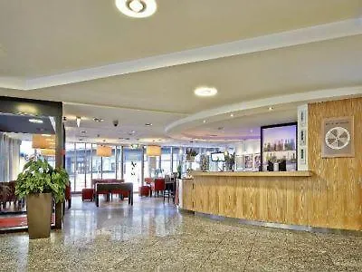 מלון Sorell Business Ador 3*