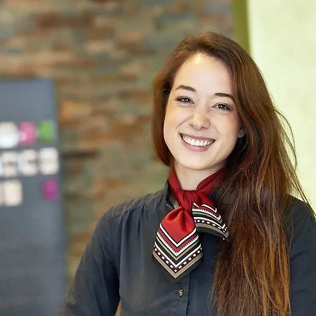 Hotel Sorell Business Ador 3*