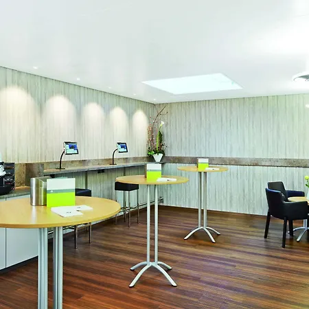 Hotel Sorell Business Ador 3*