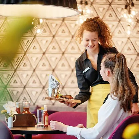 Hotel Sorell Business Ador 3*