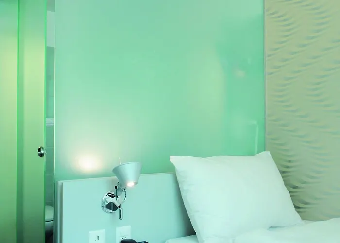 Sorell Business Ador 3*